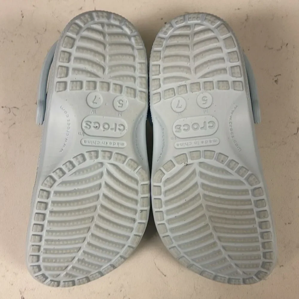 Crocs Classic Clog Light Blue Rubber Shoes Unisex Adult M5 / W7 - Picture 12 of 15